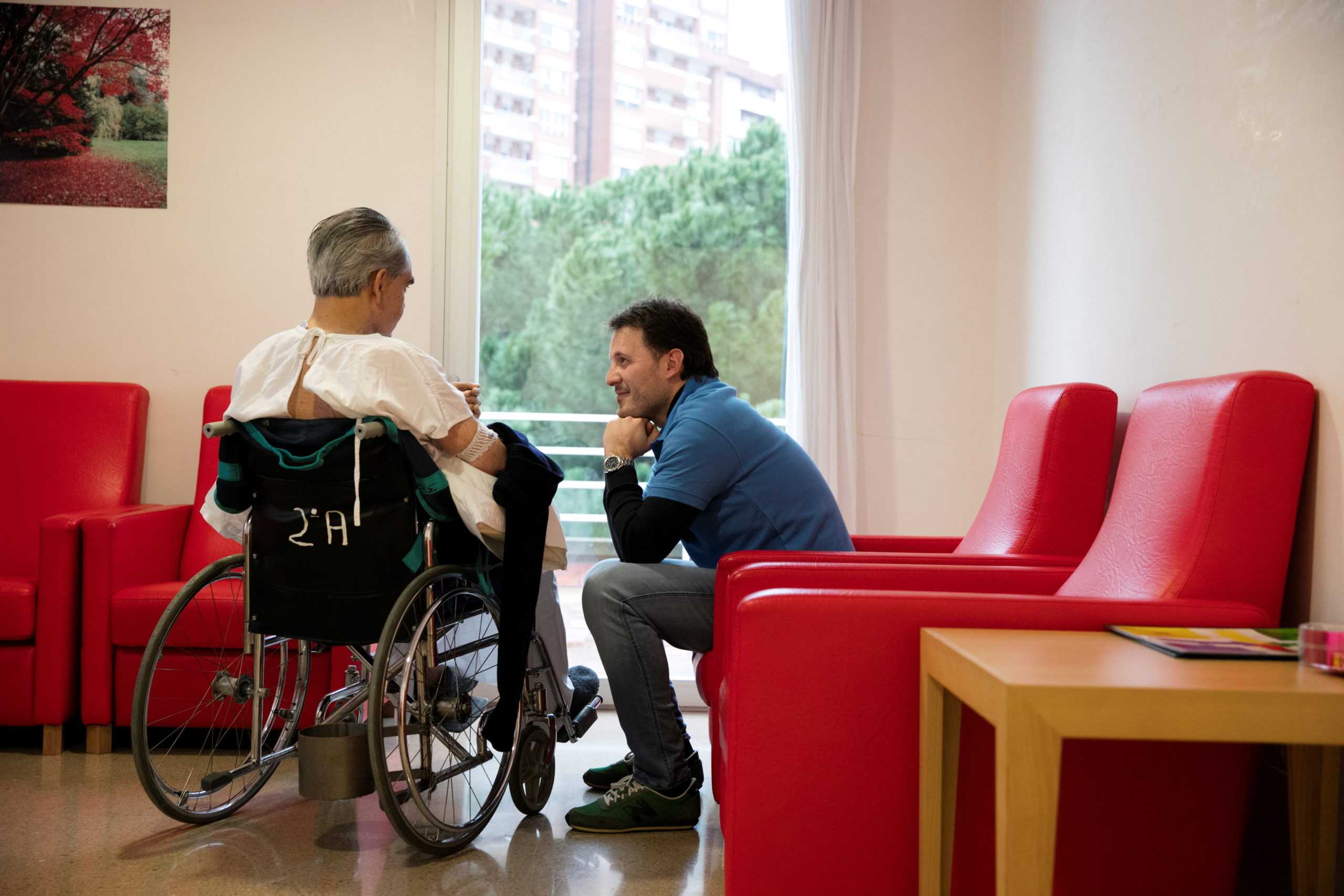 Voluntarios la Caixa acompañarán a personas mayores