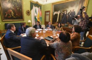 El Alcalde firma el acuerdo para generar más oportunidades